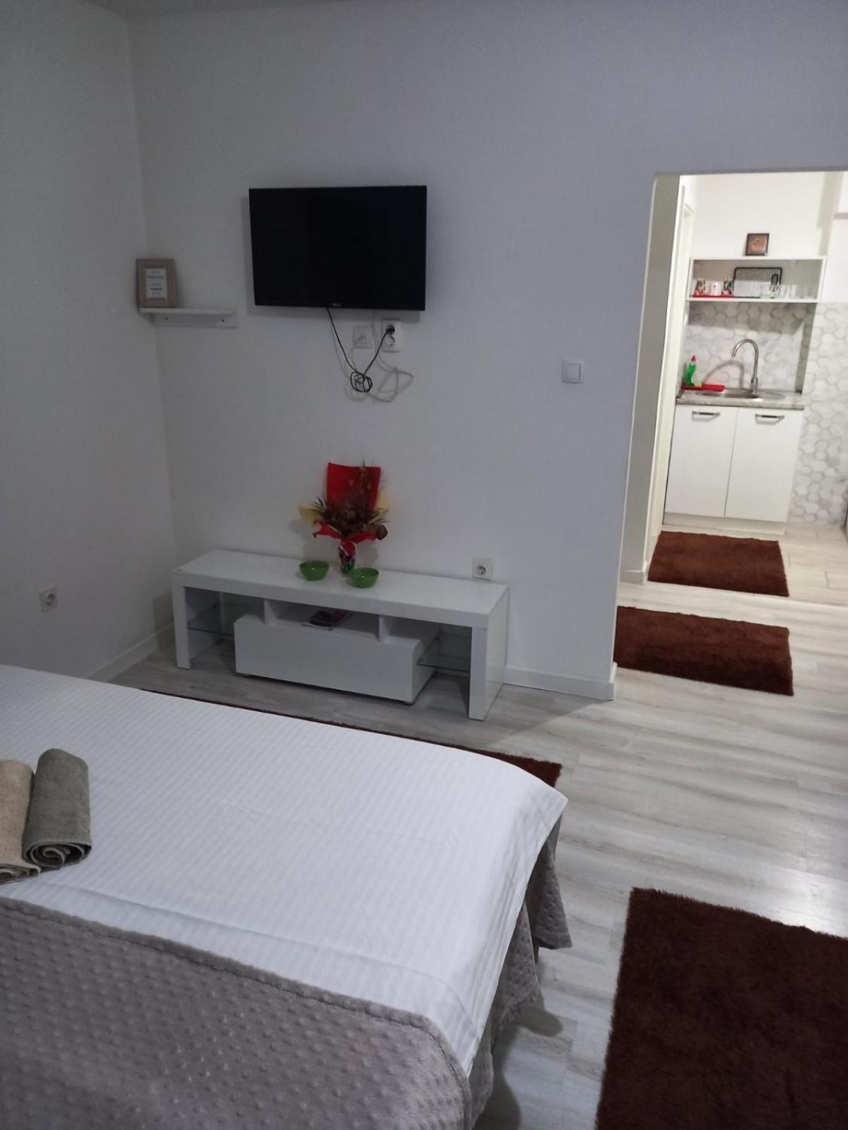 Apartman Nena 102 莫斯塔尔 外观 照片