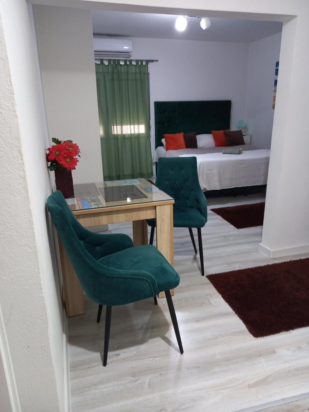Apartman Nena 102 莫斯塔尔 外观 照片